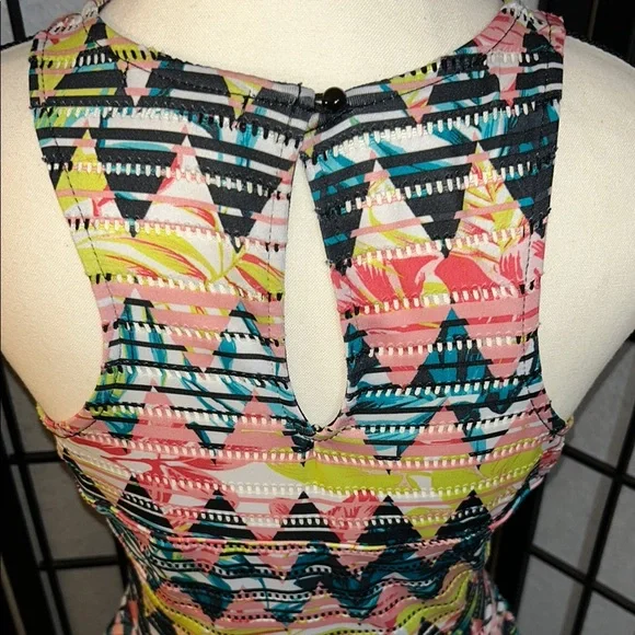 Material Girl Multicolor Geometric High Low Dress - Picture 10 of 15